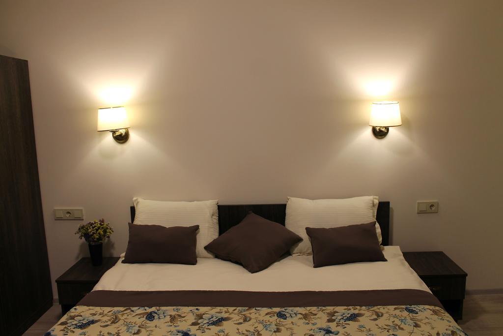 Non-Stop Economy Hotel Boryspil Ngoại thất bức ảnh