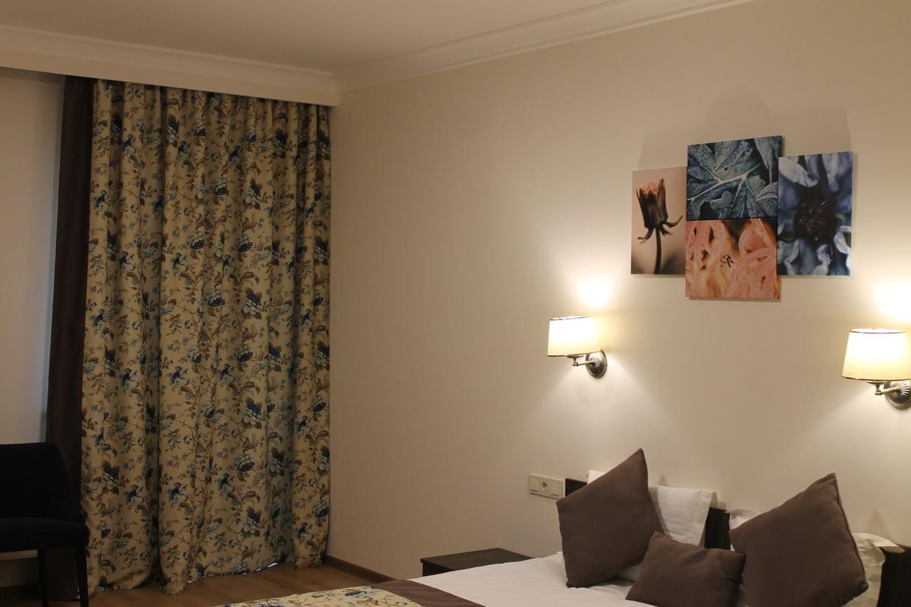 Non-Stop Economy Hotel Boryspil Ngoại thất bức ảnh