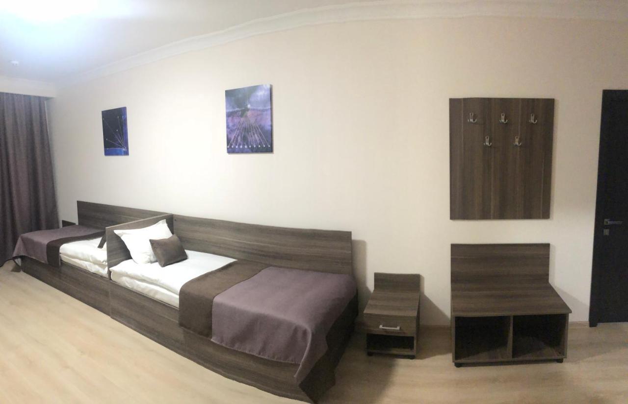 Non-Stop Economy Hotel Boryspil Ngoại thất bức ảnh