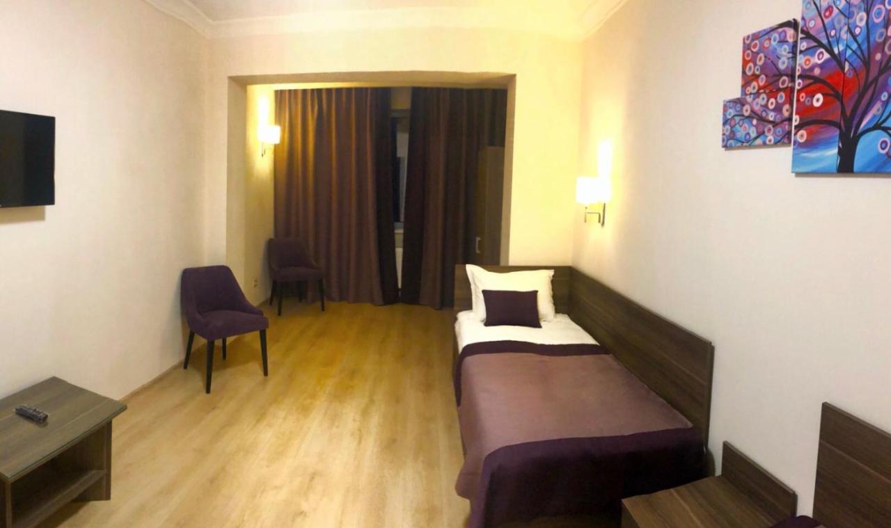 Non-Stop Economy Hotel Boryspil Ngoại thất bức ảnh